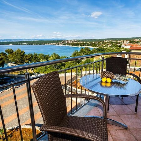 Apartments Mare & Mons Deluxe Malinska Luaran gambar