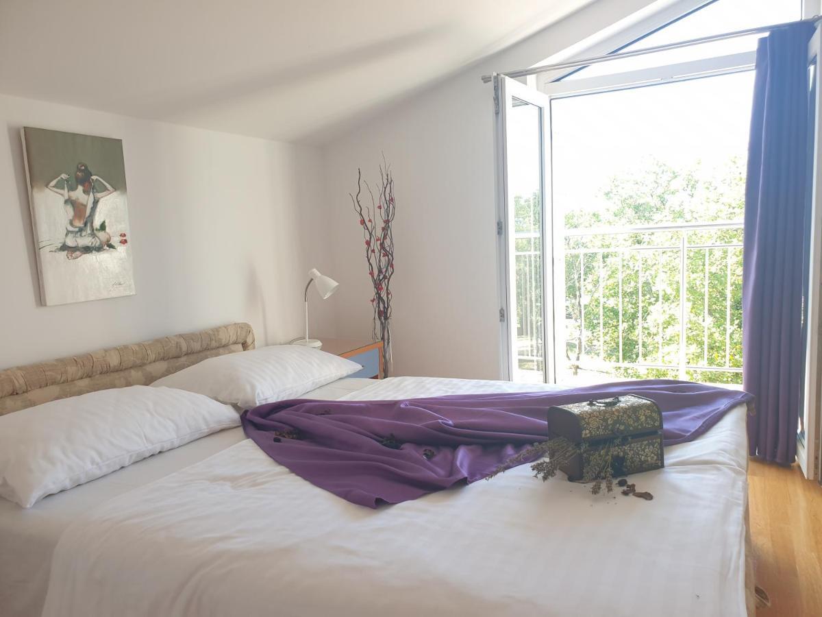 Apartments Mare & Mons Deluxe Malinska Luaran gambar
