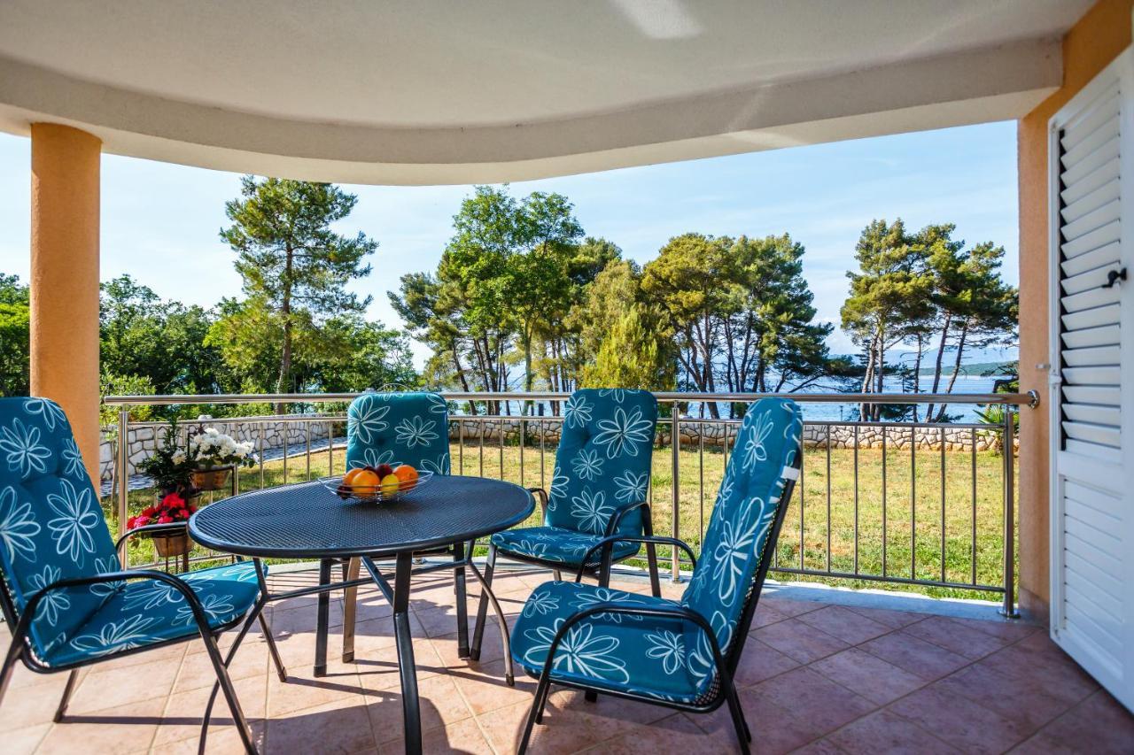 Apartments Mare & Mons Deluxe Malinska Luaran gambar